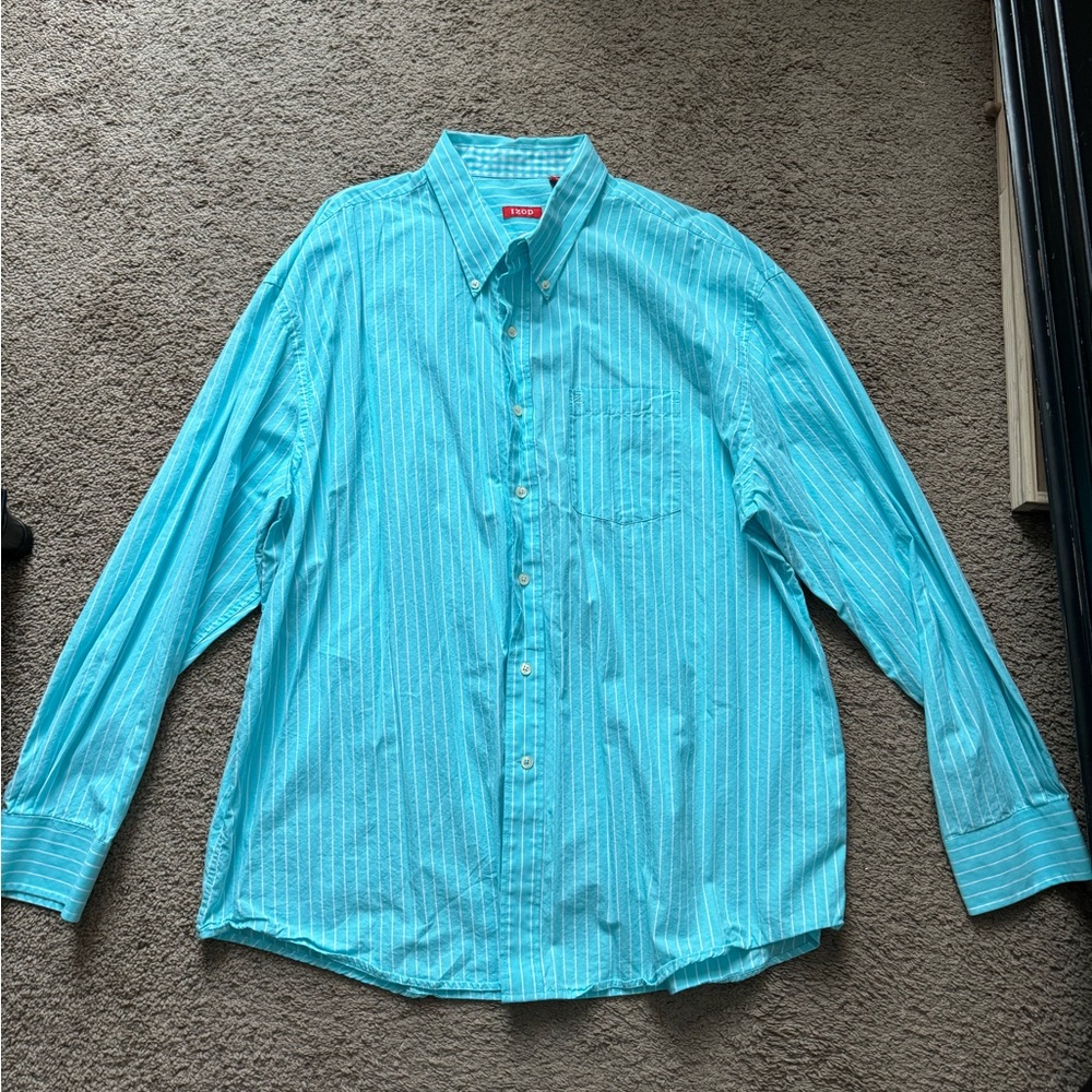 Men’s Izod Button Down Shirt